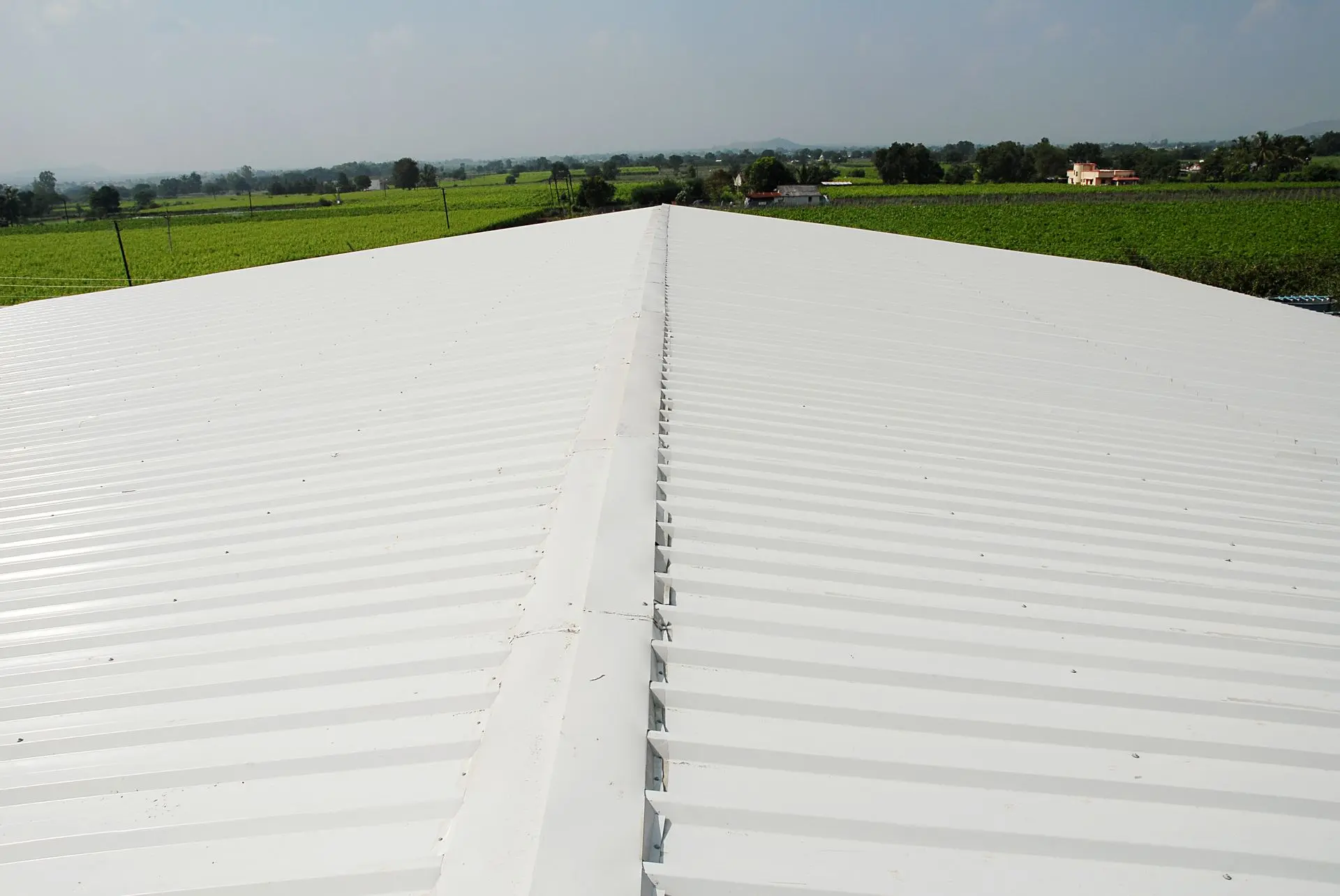 PUF Panel insulated roof with trapezoidal profiled GIPP sheet PUF Panel insulated roof with trapezoidal profiled GIPP sheet
